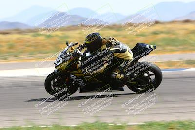 media/Apr-30-2023-CRA (Sun) [[020fcf5d43]]/Race 11-600 Expert Superbike/